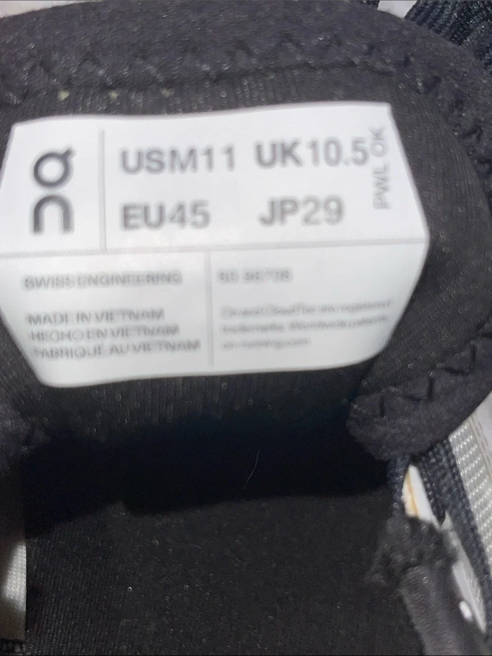 On Running Cloud White/Black Running Shoes